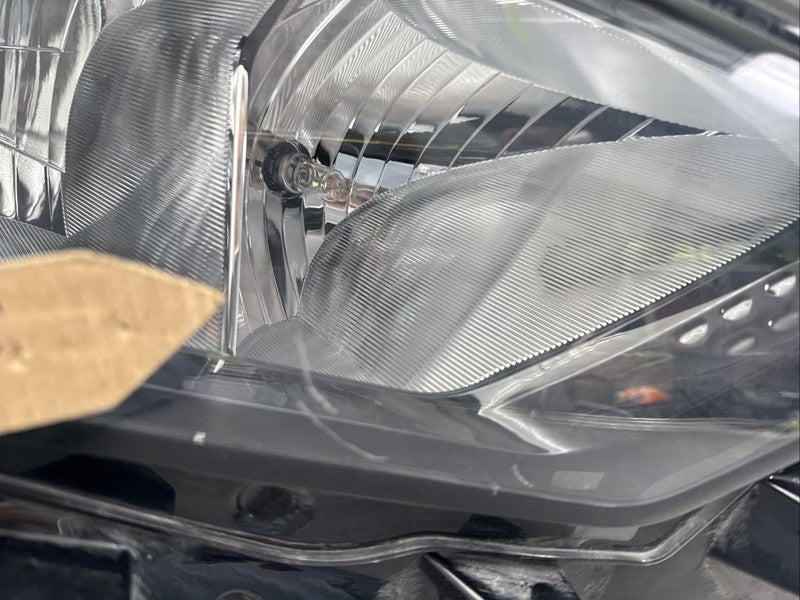2023-2026 Chevy Colorado Right Passenger Headlight OEM 85045267