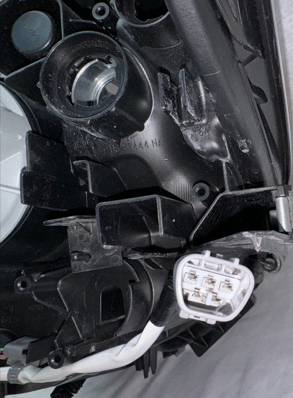 2013-2015 Lexus ES350 Right Headlight OEM