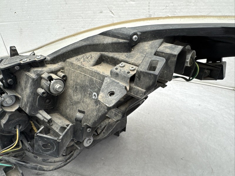 2011-2015 Infiniti G37 Coupe Passenger Headlight OEM Xenon HID