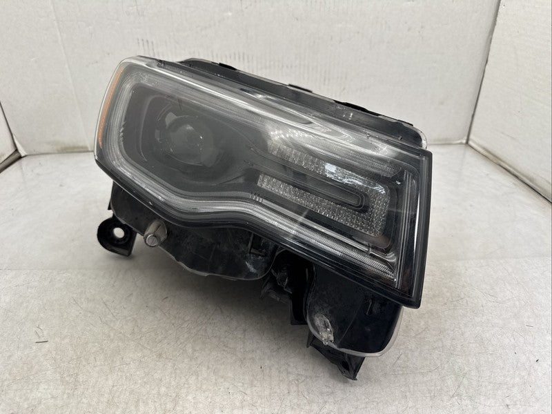 2019-2021 Jeep Grand Cherokee Right Passenger Headlight OEM Xenon HID 