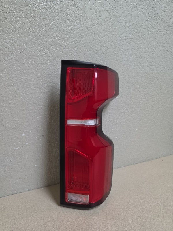 2024-2025 Chevy Silverado 2500 3500 HD Full LED Tail Light Right Passe