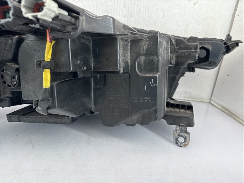 2022-2025 Infiniti QX60 Left Headlight OEM 26060 6SA5A
