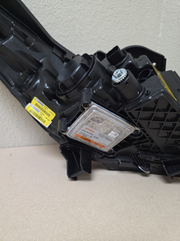 2015-2017 Hyundai Sonata Left Driver Side Headlight HID/Xenon TYC