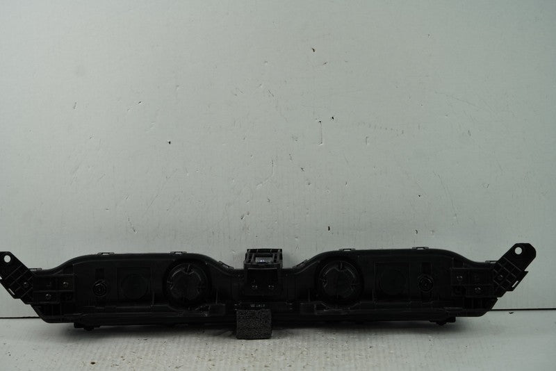 2022-2023 KIA SOUL OEM Center Grille Lamp W1