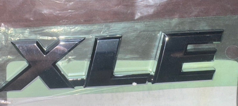 OEM 14-19 Toyota Highlander XLE Liftgate Emblem Badge Nameplate