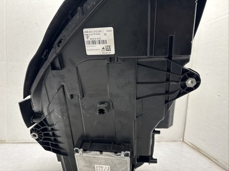 2019-2021 Porsche Macan Right Passenger Headlight OEM LED 95B 941 010 