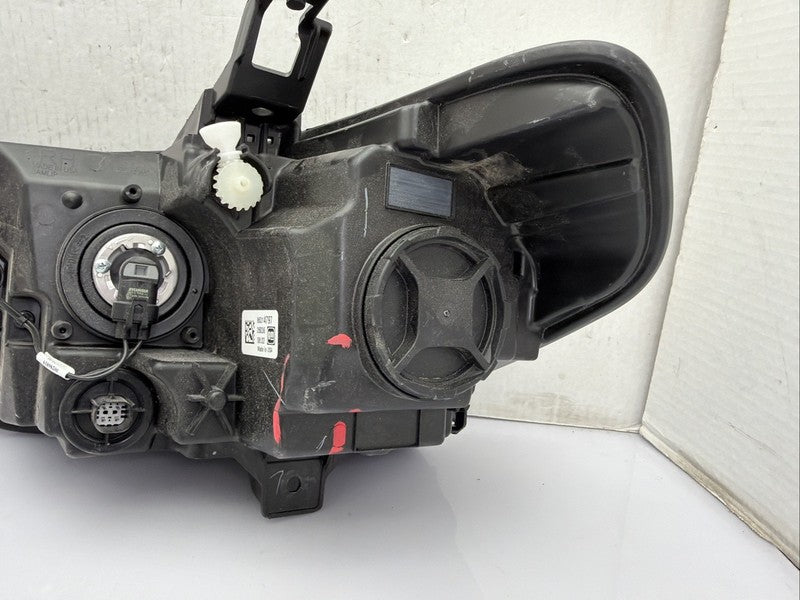 2023-2026 Chevy Colorado Right Passenger Headlight OEM 86314797
