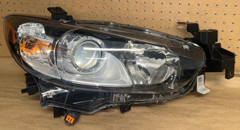 2014-2016 Mazda 6 Right Headlight Halogen OEM