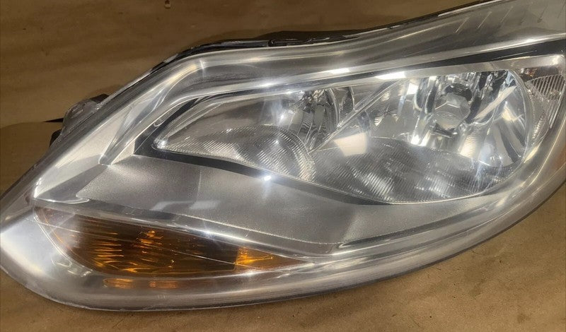 2012-2014 Ford Focus LH Driver Headlight Chrome Halogen OEM