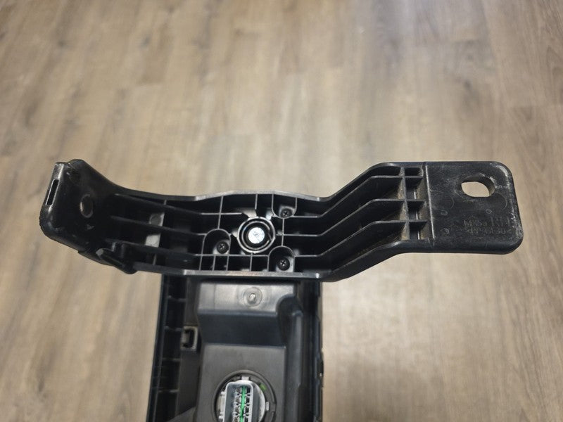 2024-2025 Hyundai Santa Fe Front Upper Center Grille LED 92299-R6200