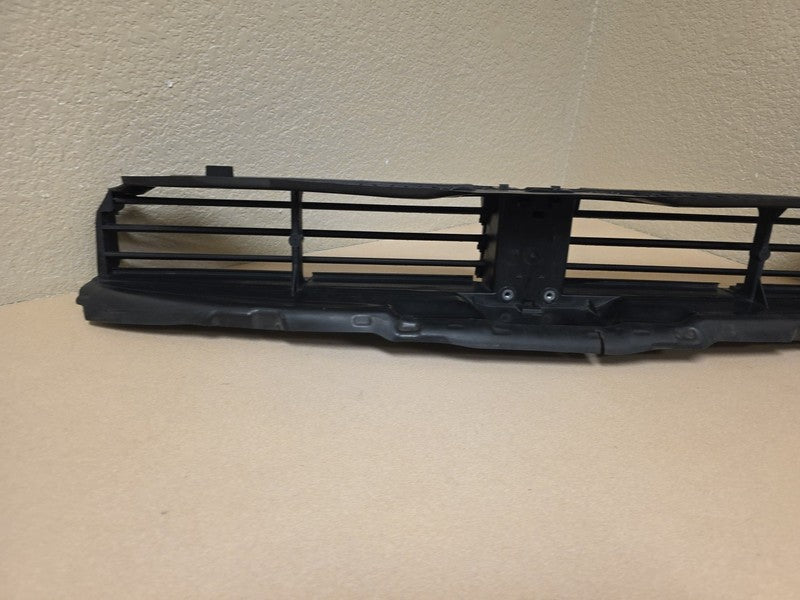 2022 BMW G11 G12 740i 750i Lower Grille Air Flap - [Side]