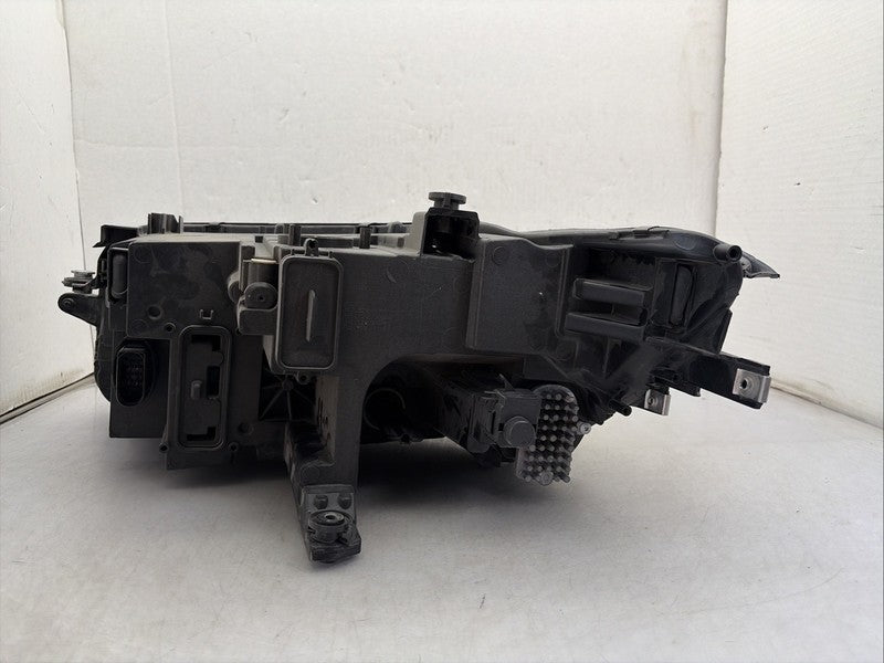 2022-2024 Volkswagen Tiguan Right Passenger LED Headlight