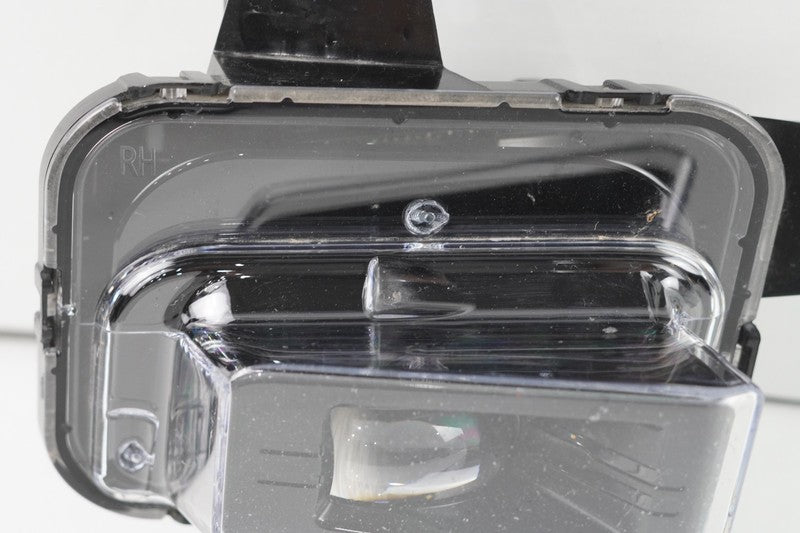2022-2024 GMC Sierra 1500 LED Fog Light Right Passenger #84550846 D1