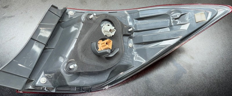 2016-2019 Toyota Corolla Left Tail Light OEM NFL02271