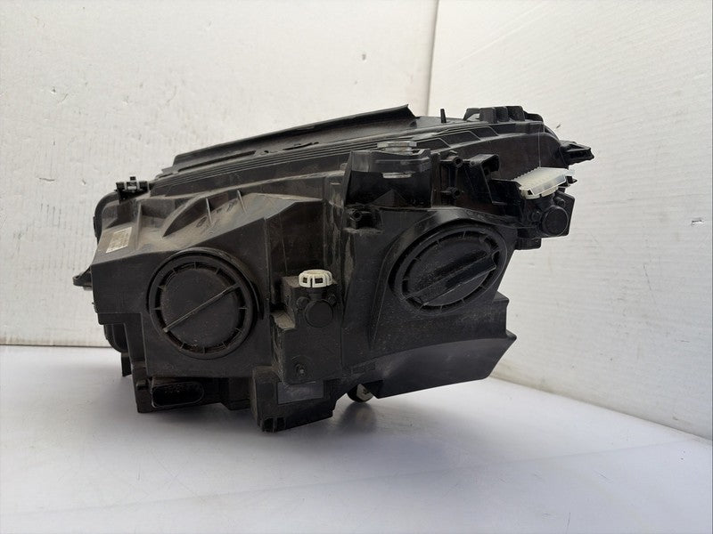 2016-2018 Mercedes GLC250 GLC300 Right Passenger Headlight OEM Halogen