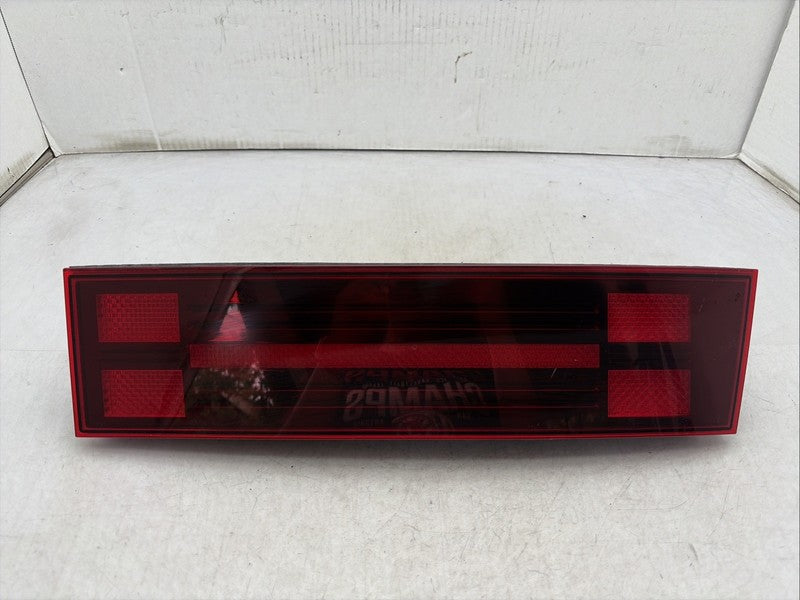 2024-2026 Hyundai Santa Fe Right Passenger Tail Light LED OEM 92404-GH