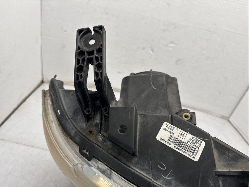 2014-2015 GMC Sierra 1500 2500 Denali Right RH Passenger Headlight OEM