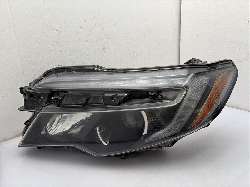 2016-2020 Honda Pilot Ridgeline Left Driver Headlight OEM Halogen