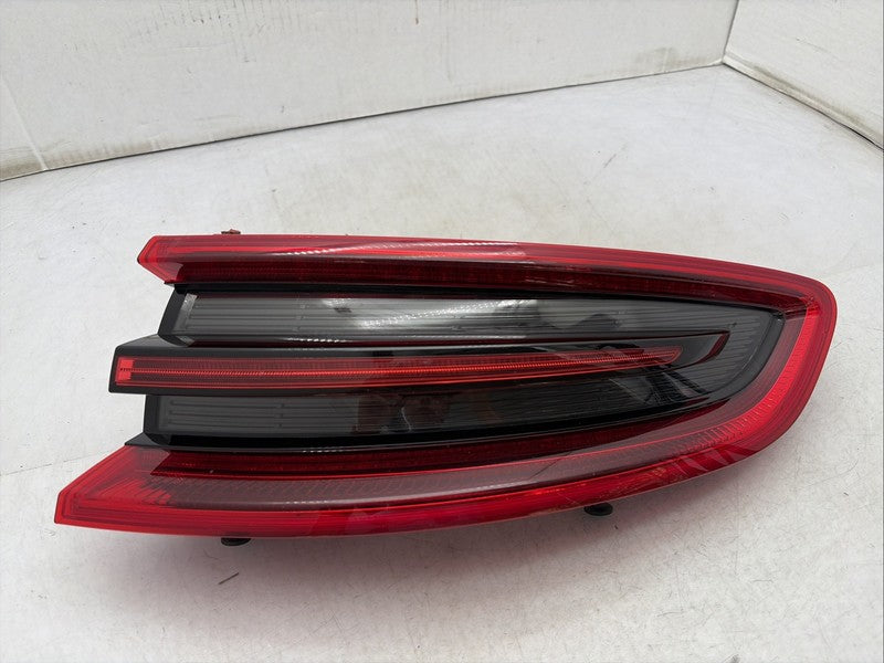 2015-2018 Porsche Macan Right Passenger Tail Light OEM LED 95B945096E