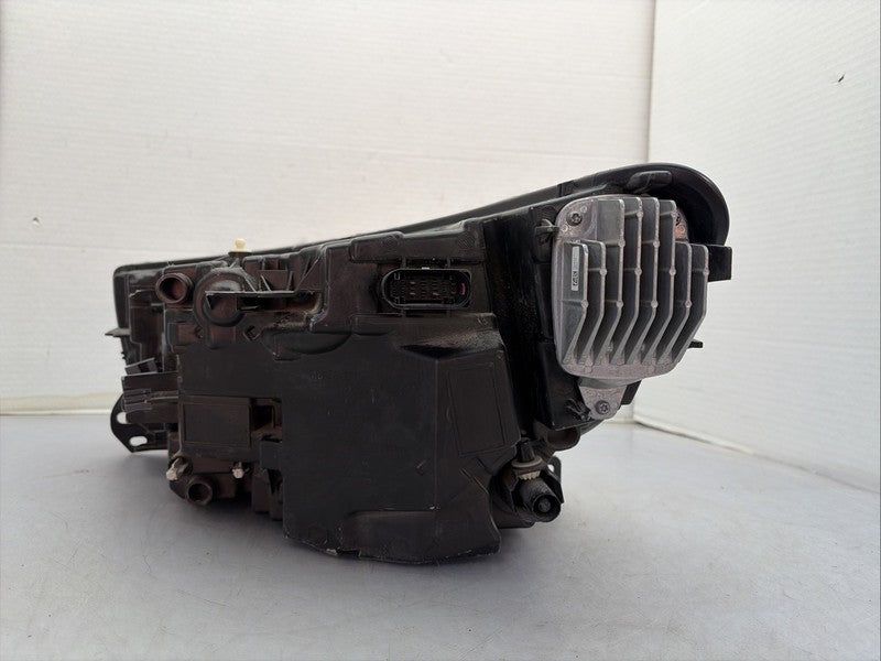 2019-2022 Volvo XC40 Right Headlight OEM LED