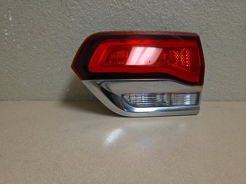 2020-2022 Jeep Grand Cherokee Right Passenger Side Backup Lamp OEM LED