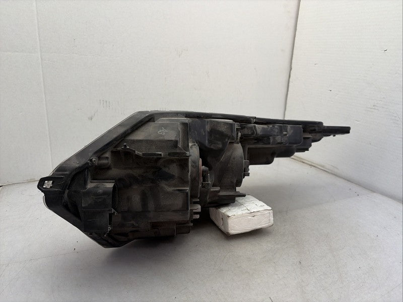 2019-2022 Honda HR-V Right RH Passenger Headlight OEM Halogen Lamp