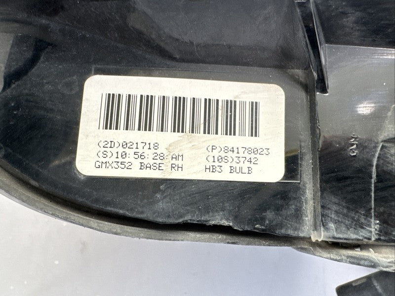 2014-2020 Chevrolet Impala Right RH Passenger OEM Halogen Headlight