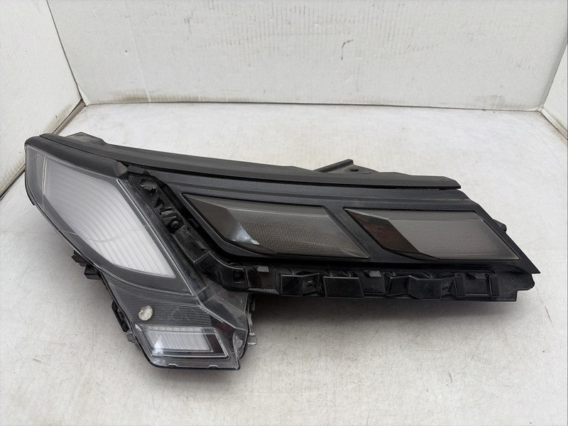 2023-2025 Hyundai Palisade Right Passenger Headlight OEM LED DRL 92208