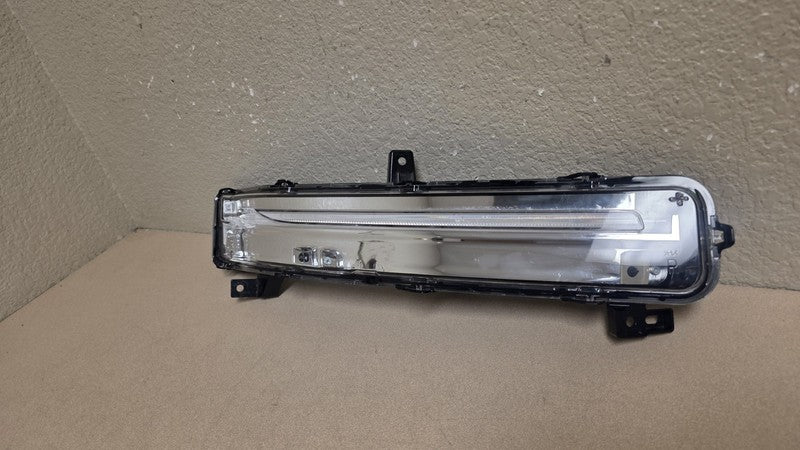 2019-2023 Lincoln Nautilus Front Right Passenger Daytime Running Light