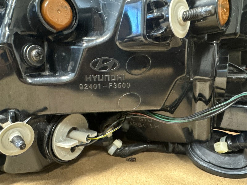 2019-20 Hyundai Elantra Sedan Left Driver Tail Light OEM 92401-F3500