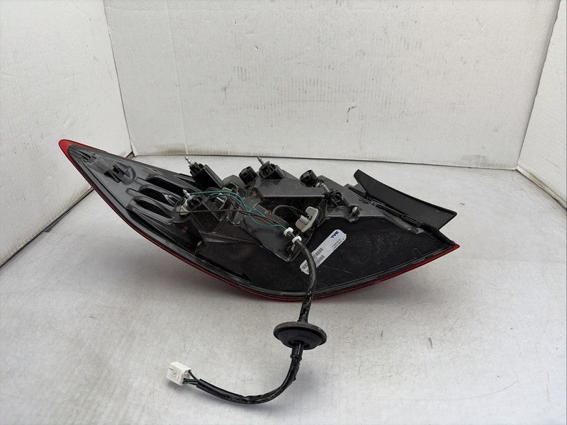 2019-2020 Hyundai Elantra Right Tail Light RH Halogen TYC