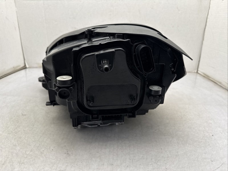 2019-2021 Porsche Macan Right Passenger Headlight OEM LED 95B 941 010 