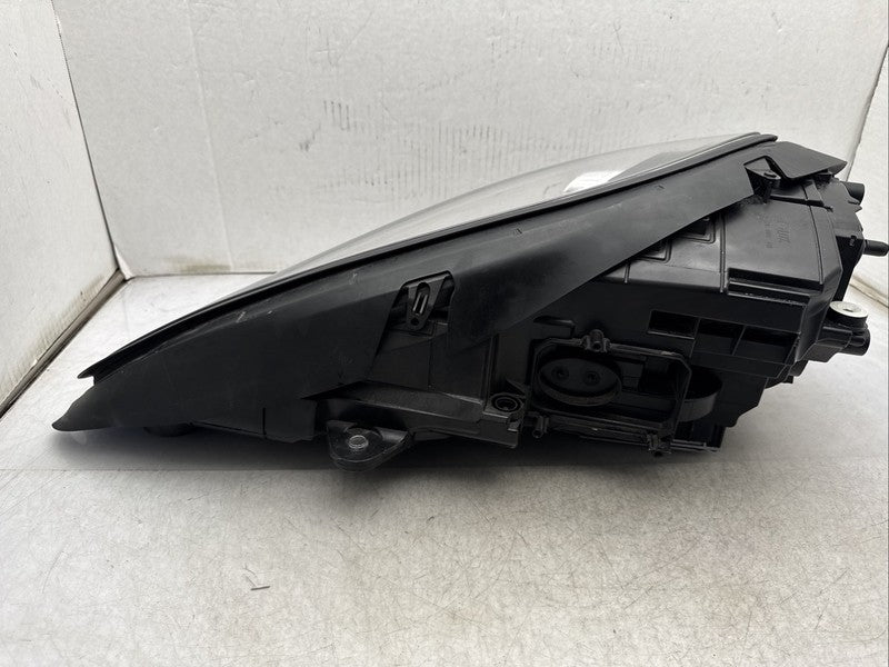2019-2021 Porsche Macan Right Passenger Headlight OEM LED 95B 941 010 