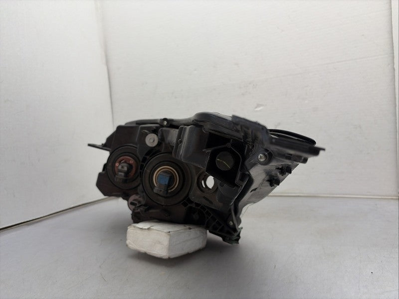 2019-2022 Honda HR-V Right RH Passenger Headlight OEM Halogen Lamp