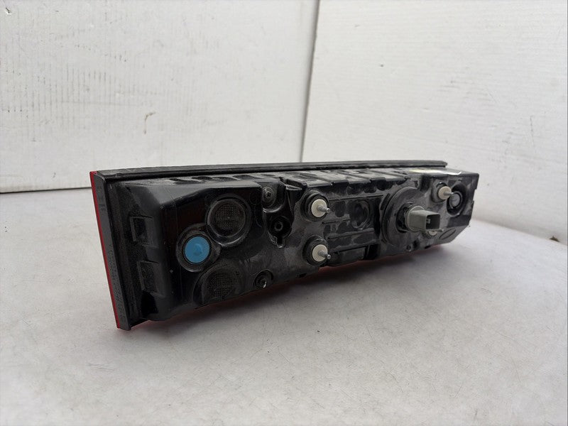 2024-2026 Hyundai Santa Fe Right Passenger Tail Light LED OEM 92404-GH