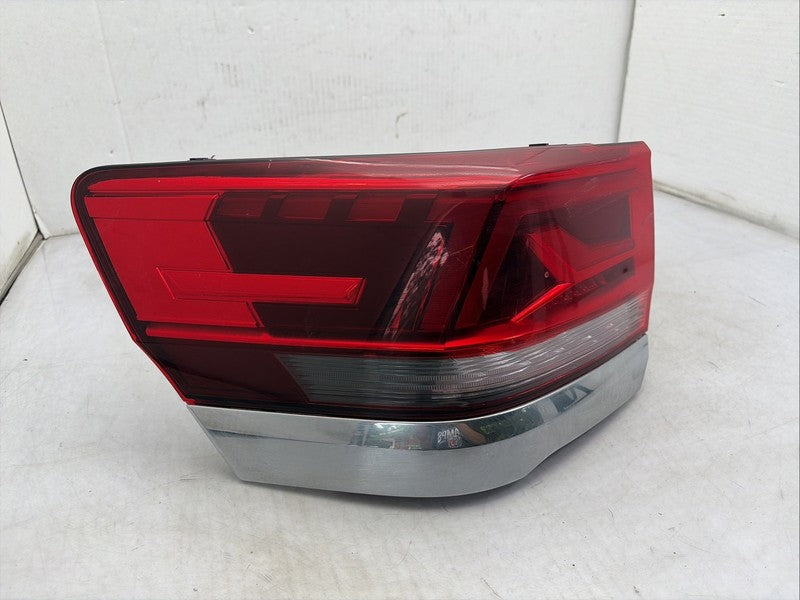 2021-2024 Volkswagen Atlas Left Driver Tail Light OEM LED 3CN945095H