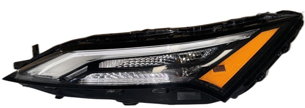 OEM 2021-2023 Nissan Rogue LH Driver Side Running Light Turn Signal La