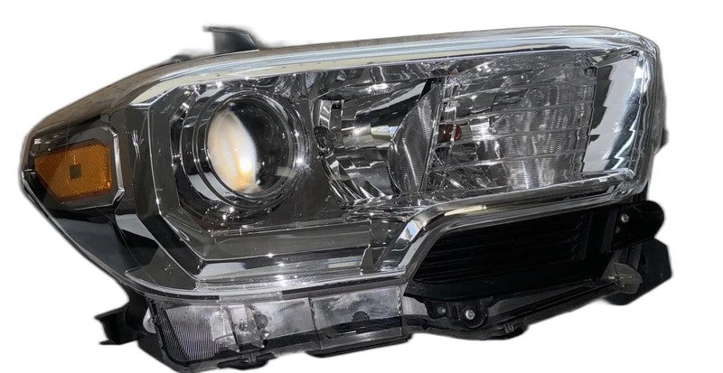 2016-2020 Toyota Tacoma Right Headlight Halogen OEM