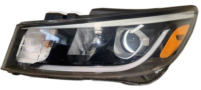 2015-2018 Kia Sedona Front Left Headlight OEM 92101-A9040 Driver Side