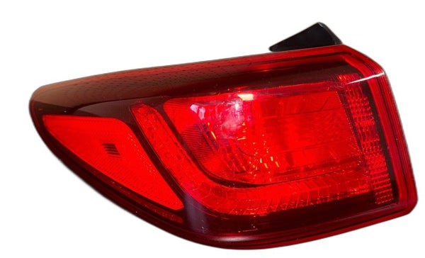 2018-2021 Hyundai Kona LH Tail Light Quarter Panel Mounted OEM