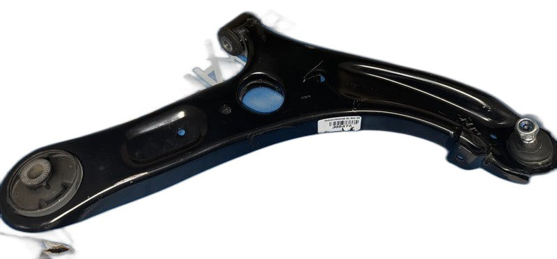 2017-2020 Hyundai Elantra Front Right Lower Control Arm 54501-F2000