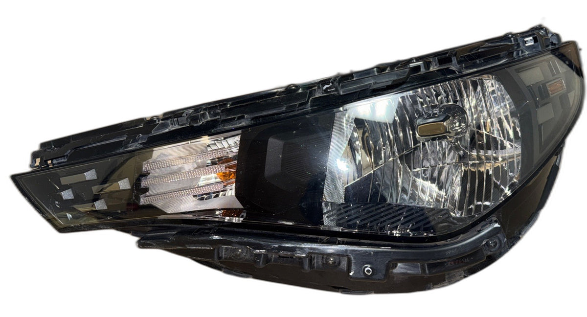 2023-2024 Kia Soul Left LH Headlight Halogen OEM 92102-K05