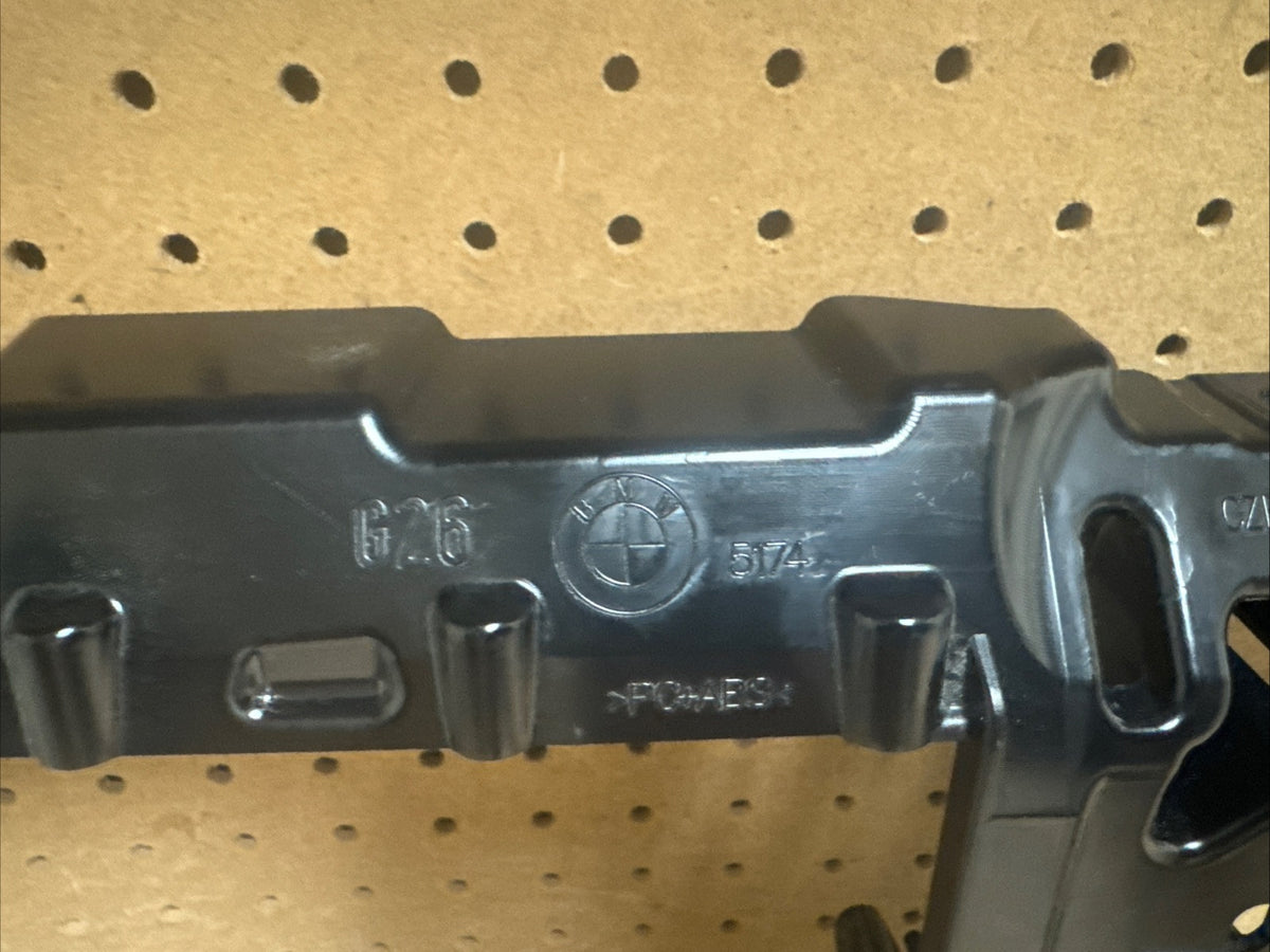 2018 BMW 4 Series G26 Front Air Shutter Frame OEM D6A21