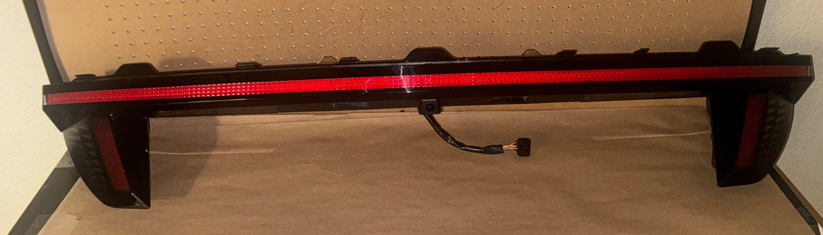 2022-2023 Hyundai Tucson LED Tail Light Rear Center OEM 92403-CW120