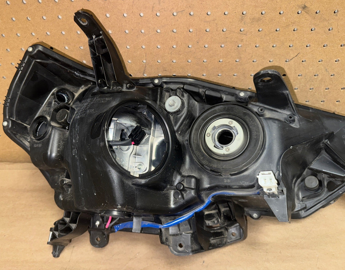 2014-2020 Toyota 4Runner Left Headlight Halogen OEM