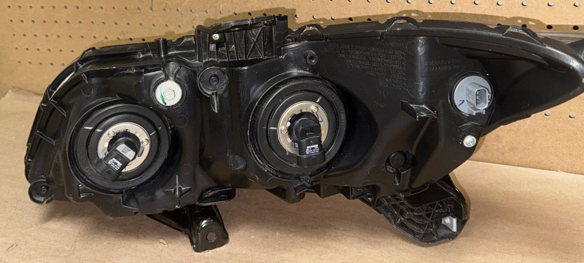 2012-2013 Honda Civic Coupe RIGHT Headlight Halogen OEM