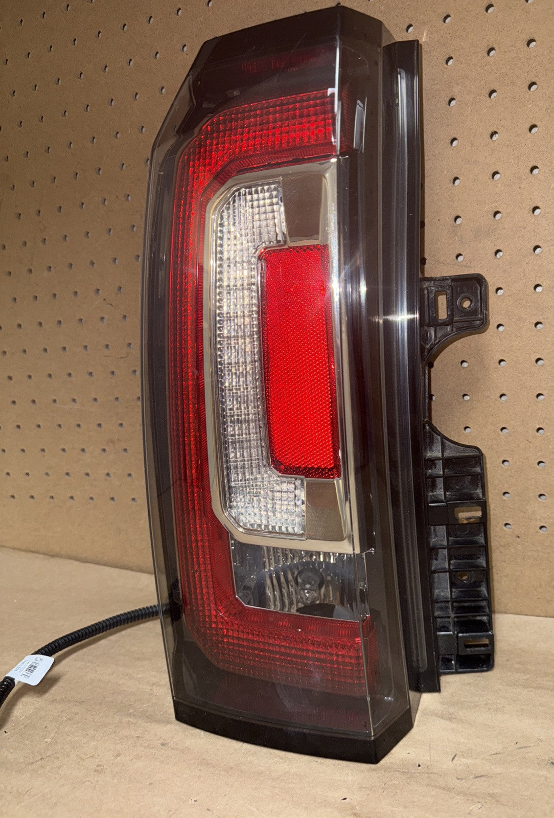 2015-2019 GMC Yukon/XL/Denali LEFT Tail Light OEM