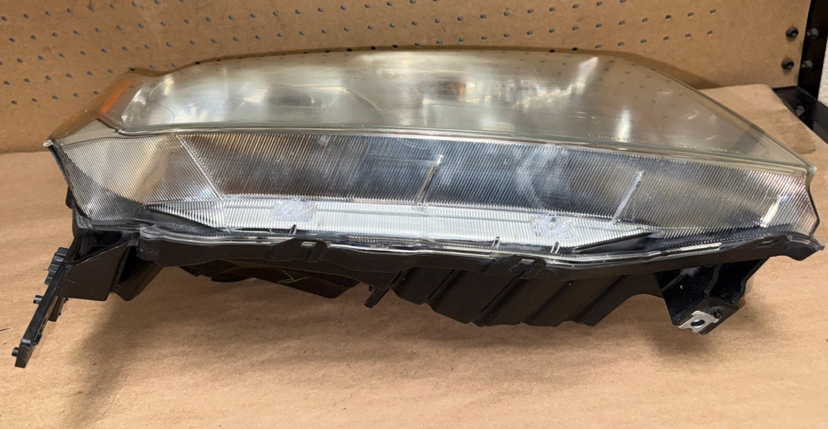 2012-2015 Honda Pilot Right Headlight Halogen OEM
