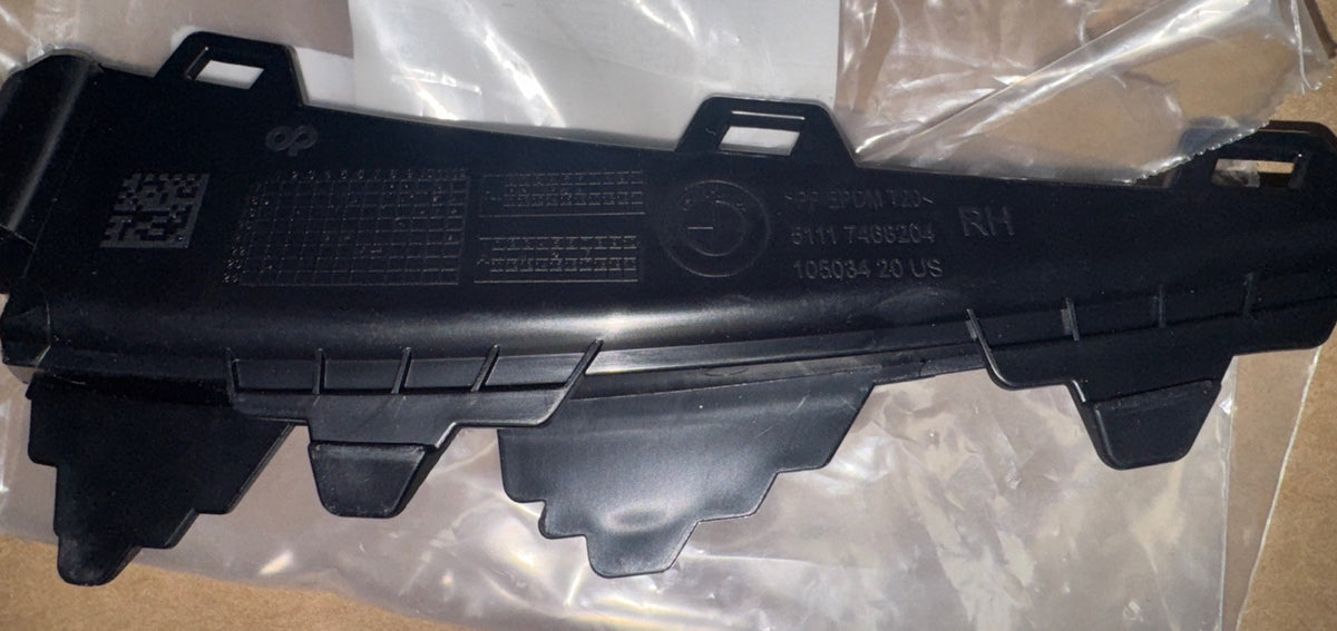 Genuine BMW X5 G05 Right Covering 51117468204