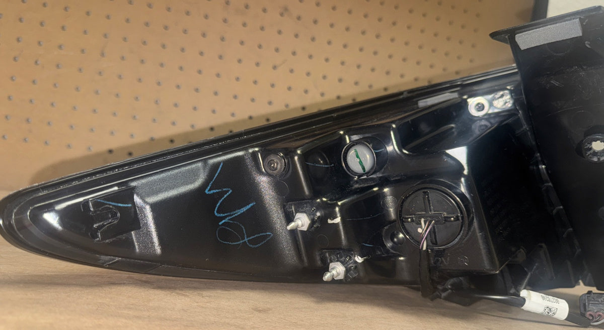 2022-2024 Hyundai Tucson LED Tail Light - Right Side OEM